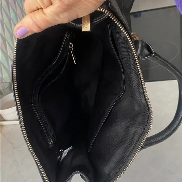 DANIER Black Leather Tote Bag /handbag with Gold Hardware - Picture 9 of 15